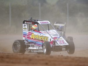 _38I6904